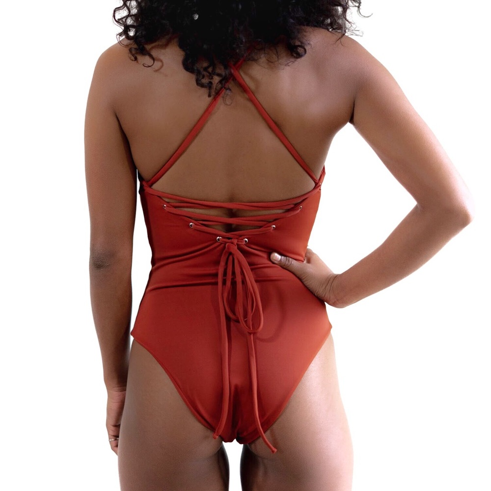 NWT LAST 1💥SALE💥 SIZE SM Pele One Piece Clay - Picture 3 of 7